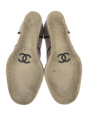 Chanel 2016 Interlocking CC Logo Pumps