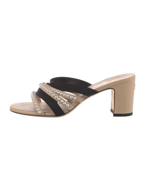 Chanel 2020 Interlocking CC Logo Slides