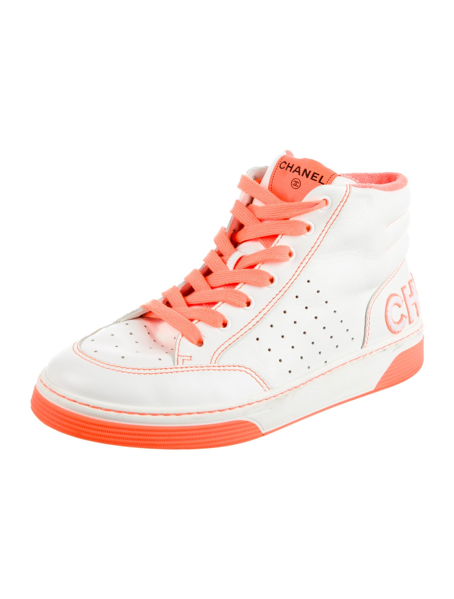 Chanel Interlocking CC Logo Leather Sneakers