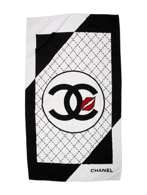 Chanel CC Lips Beach Towel