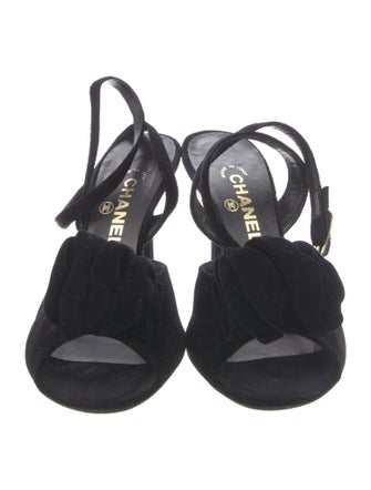 Chanel 2002 Interlocking CC Logo Slingback Sandals
