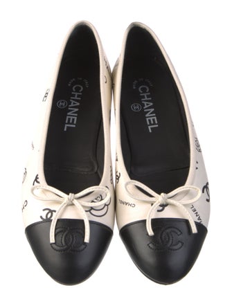 Chanel 2023 Interlocking CC Logo Ballet Flats