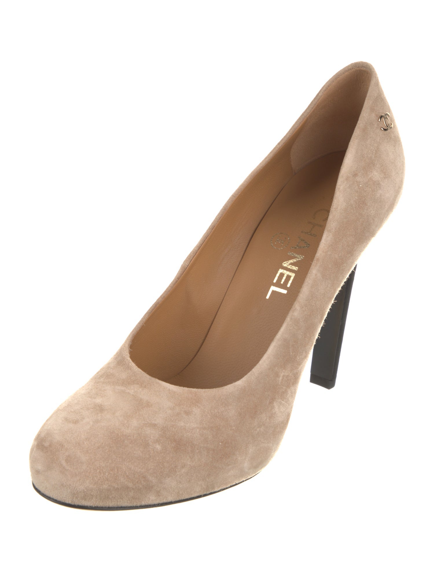 Chanel 2018 Interlocking CC Logo Pumps