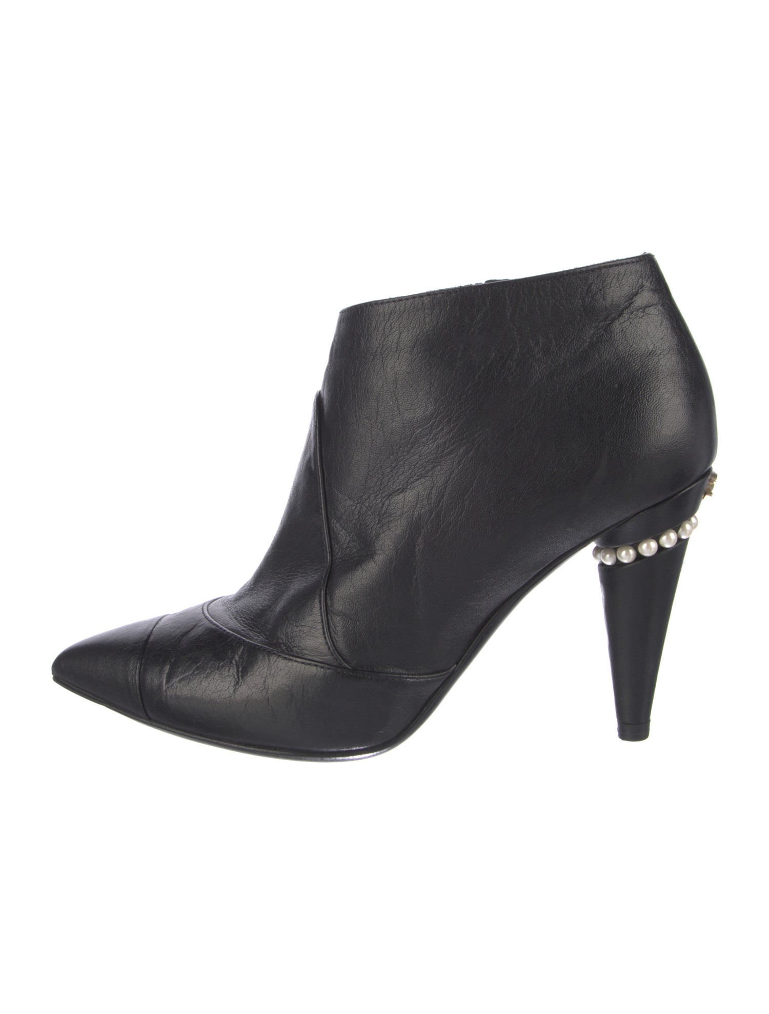 Chanel Interlocking CC Logo Leather Boots