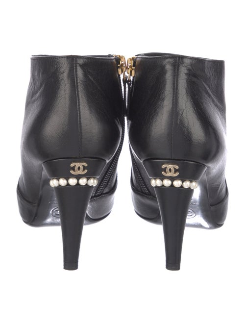 Chanel Interlocking CC Logo Leather Boots
