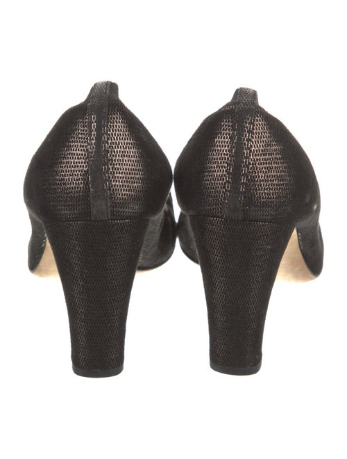 Chanel Interlocking CC Logo Suede Pumps