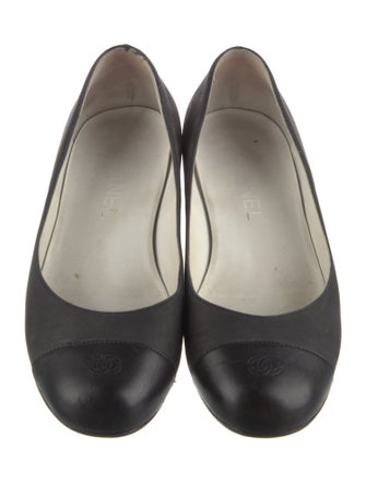 Chanel 2014 Interlocking CC Logo Flats