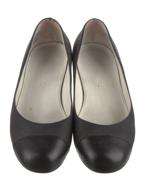 Chanel 2014 Interlocking CC Logo Flats