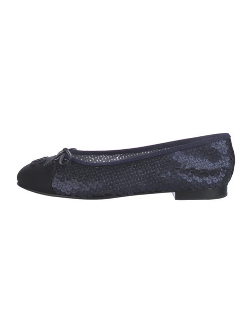Chanel 2023 Interlocking CC Logo Ballet Flats