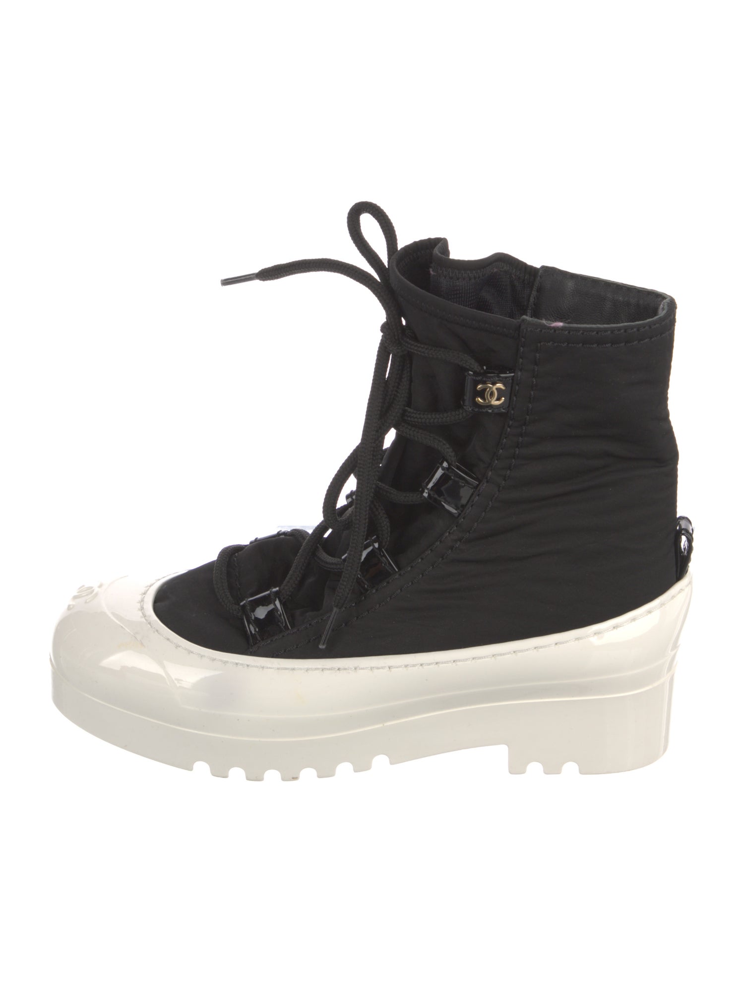 Chanel 2019 Interlocking CC Logo Lace-Up Boots