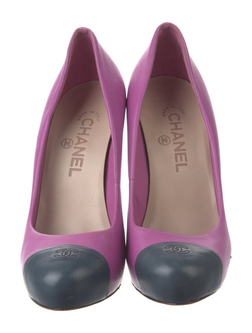 Chanel 2017 Interlocking CC Logo Pumps