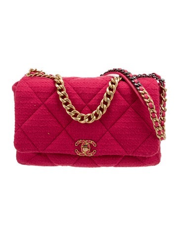 Chanel Shoulder Bags Maxi 19 Flap Bag