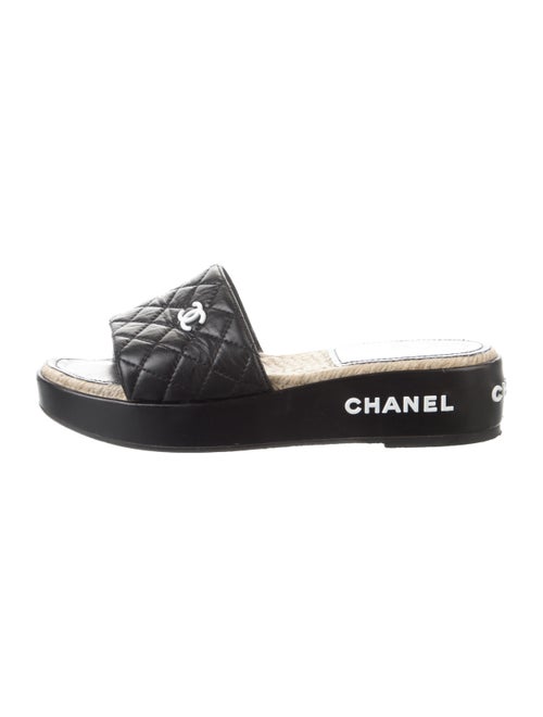 Chanel 2020 Interlocking CC Logo Slides