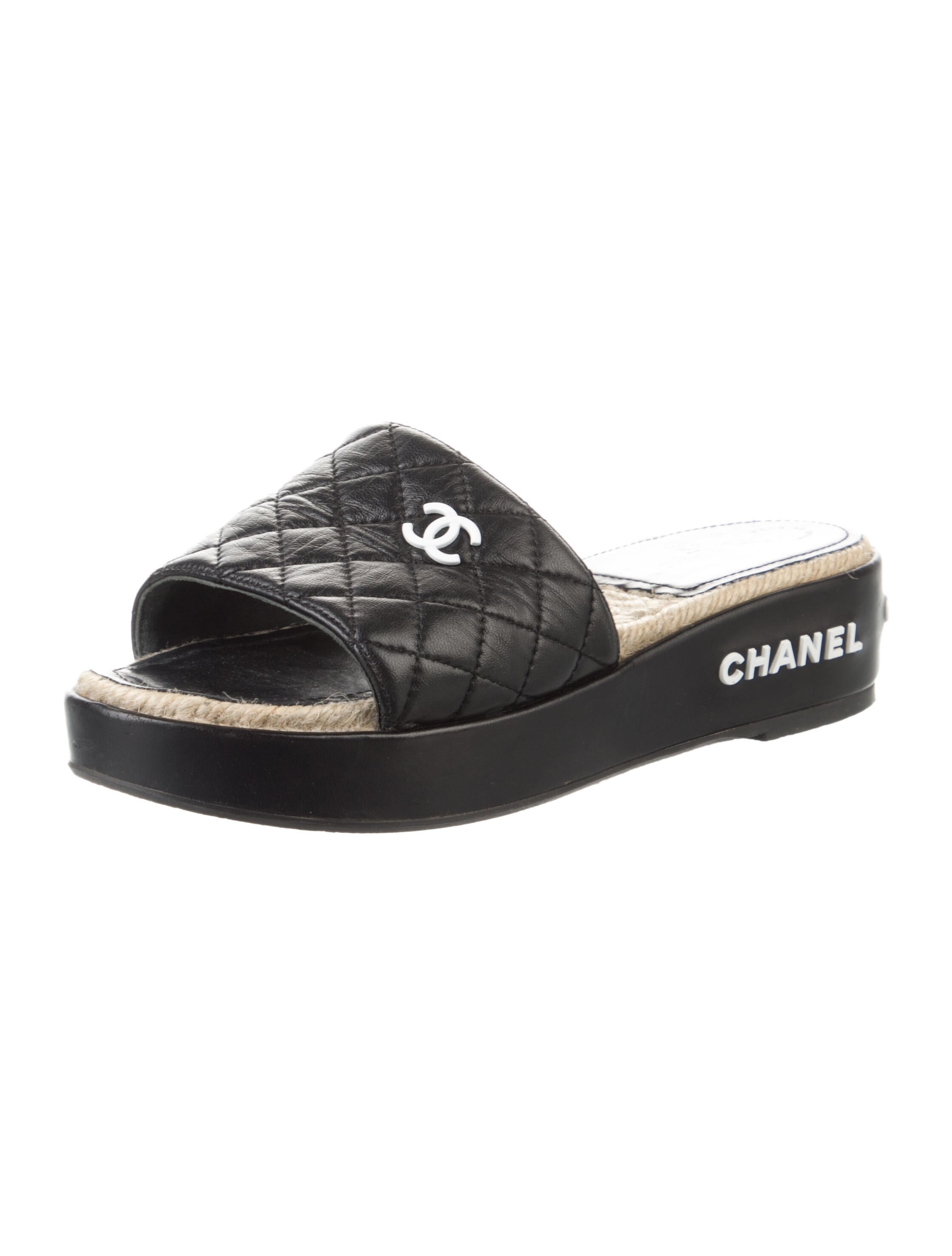 Chanel 2020 Interlocking CC Logo Slides
