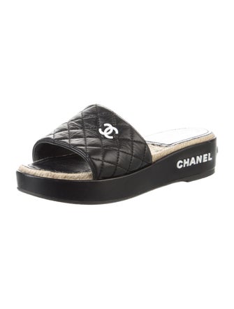 Chanel 2020 Interlocking CC Logo Slides