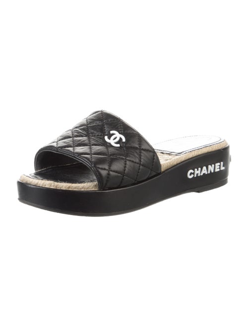 Chanel 2020 Interlocking CC Logo Slides