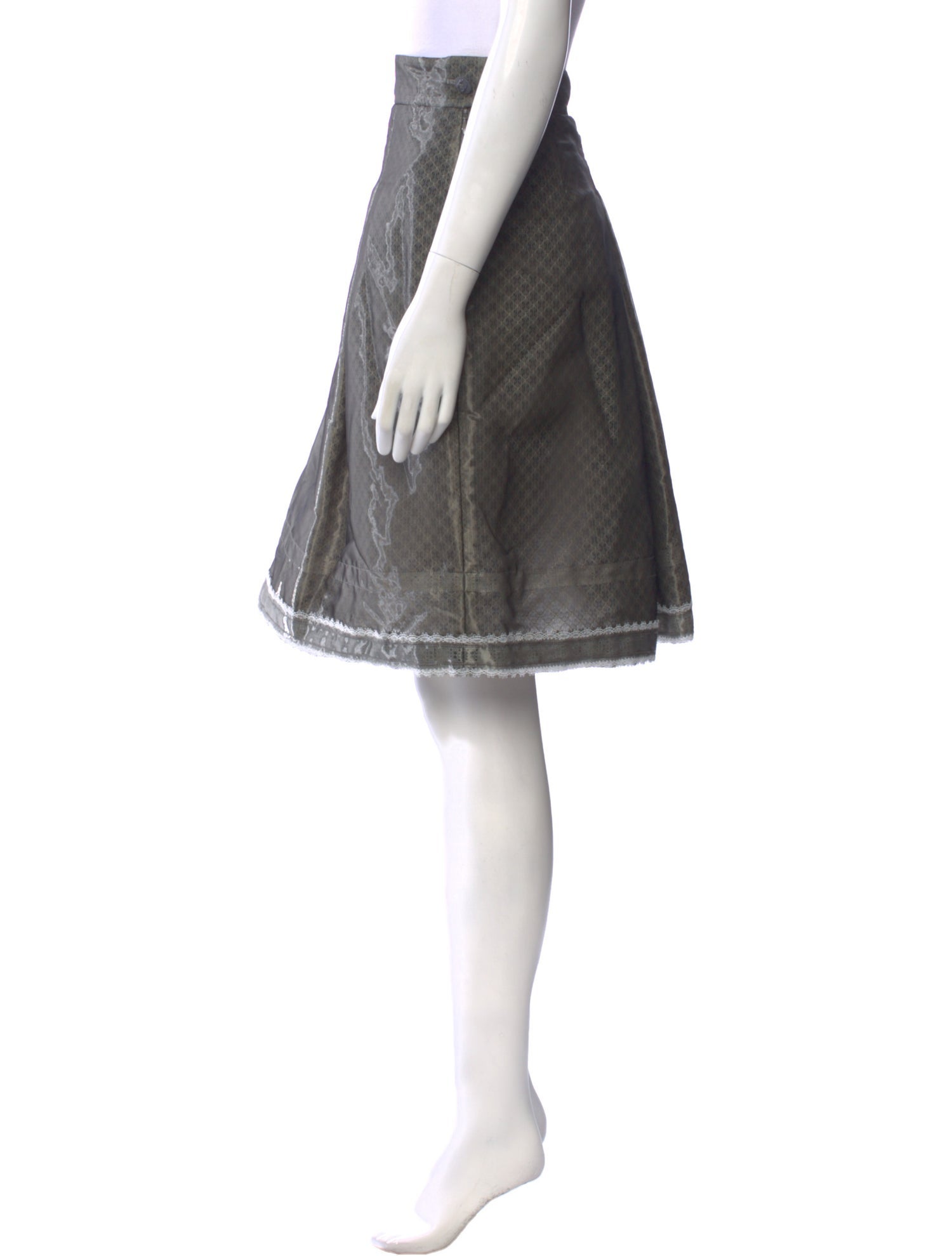 Chanel 2009 Knee-Length Skirt