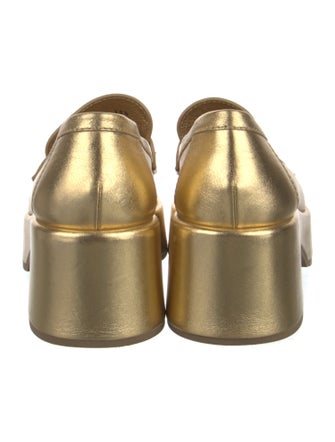 Chanel 2022 Interlocking CC Logo Loafers