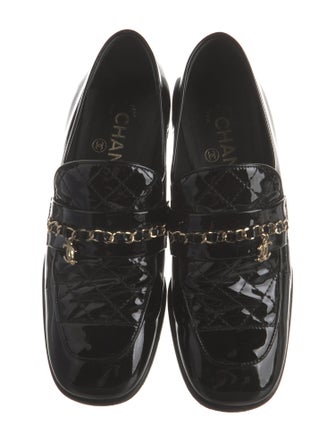 Chanel 2019 Interlocking CC Logo Loafers