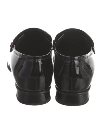 Chanel 2019 Interlocking CC Logo Loafers