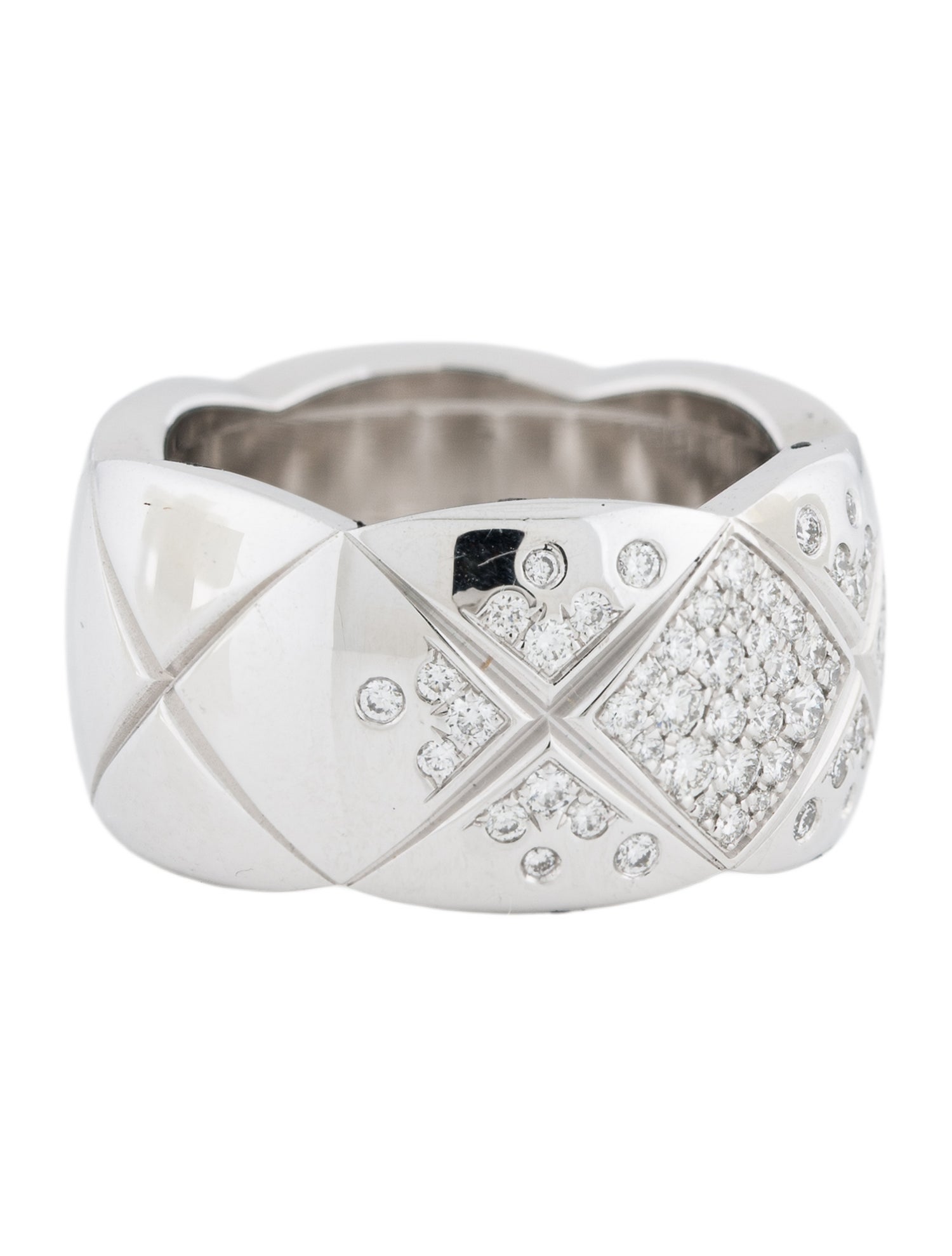 Chanel 18K Diamond Coco Crush Ring