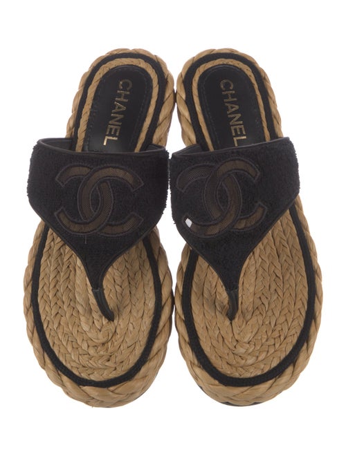 Chanel 2022 Interlocking CC Logo Espadrilles