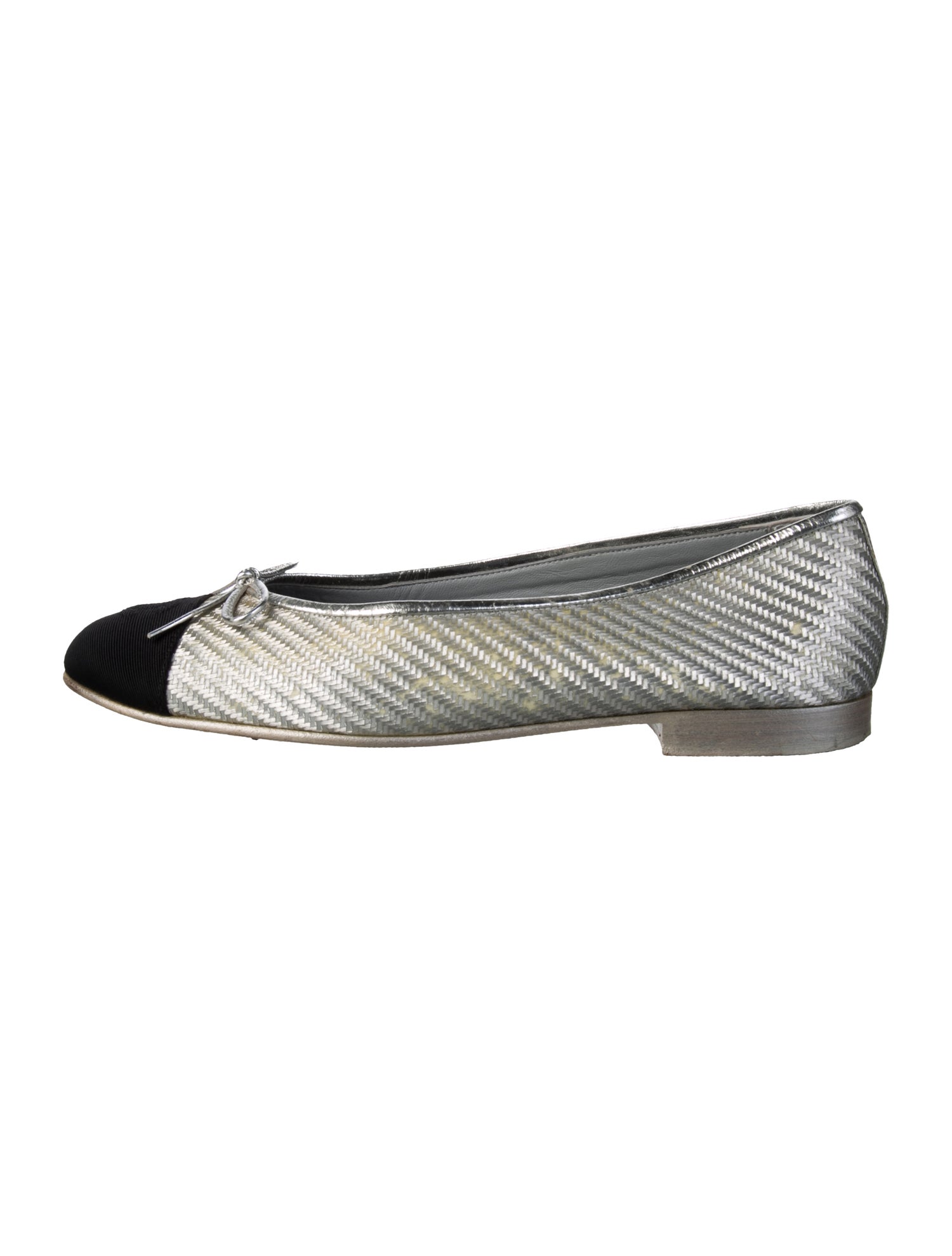 Chanel 2017 Interlocking CC Logo Ballet Flats