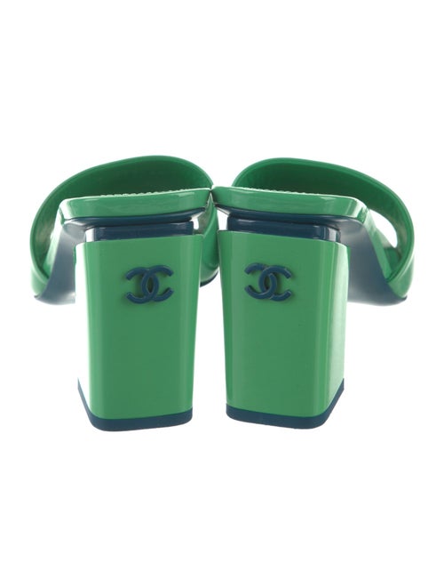 Chanel 2022 Interlocking CC Logo Slides