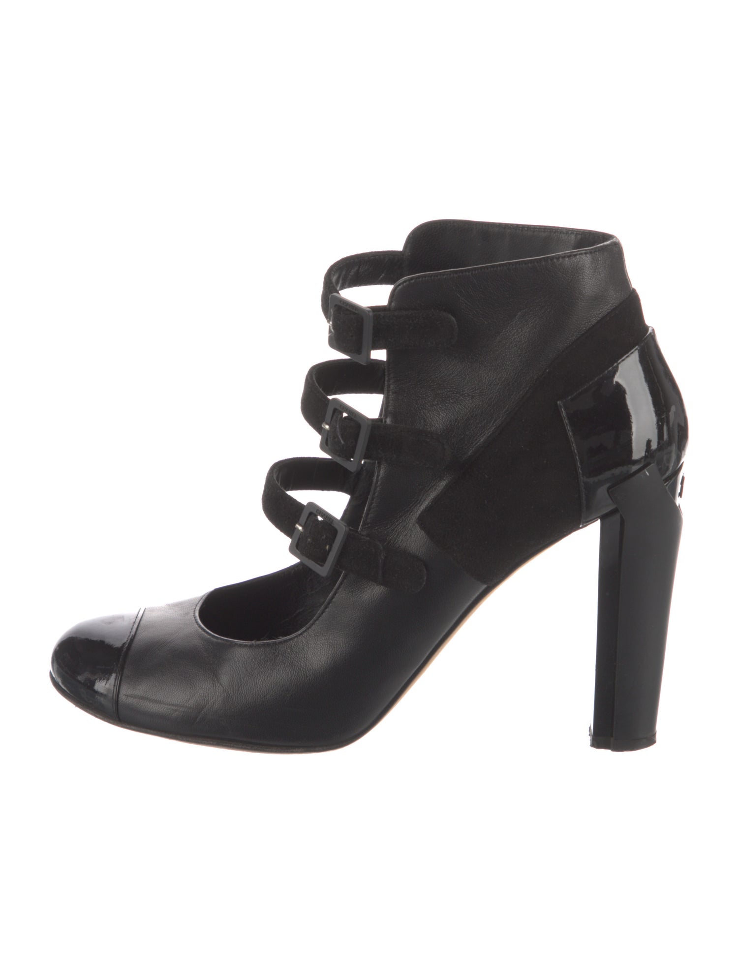 Chanel 2013 Interlocking CC Logo Pumps