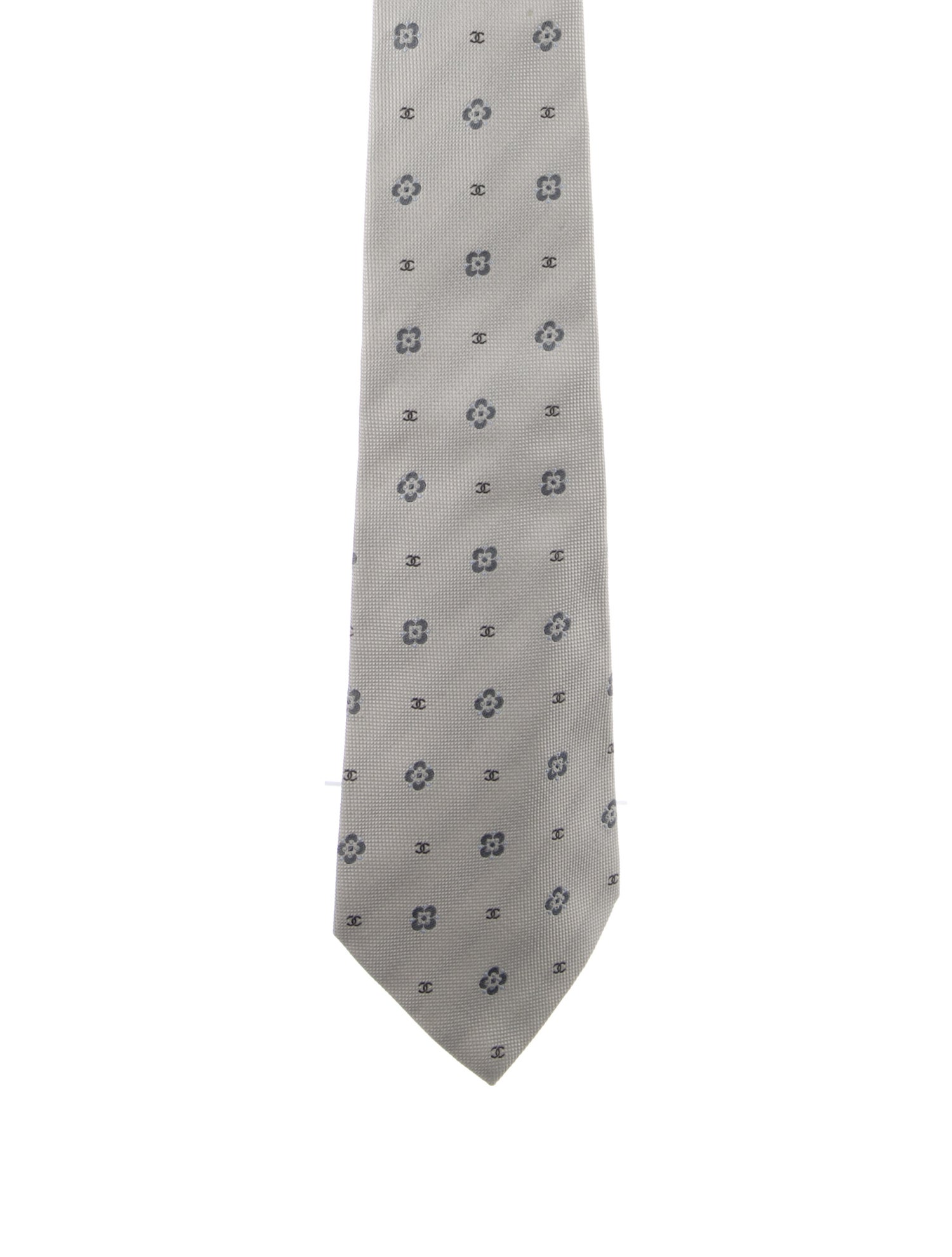 Chanel Silk CC Tie