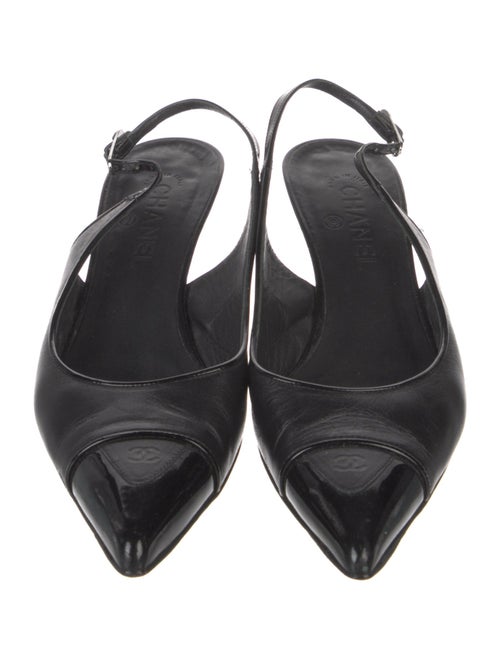 Chanel Interlocking CC Logo Leather Slingback Pumps