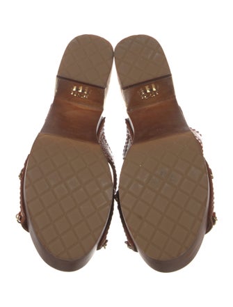 Chanel Interlocking CC Logo Patent Leather Slides