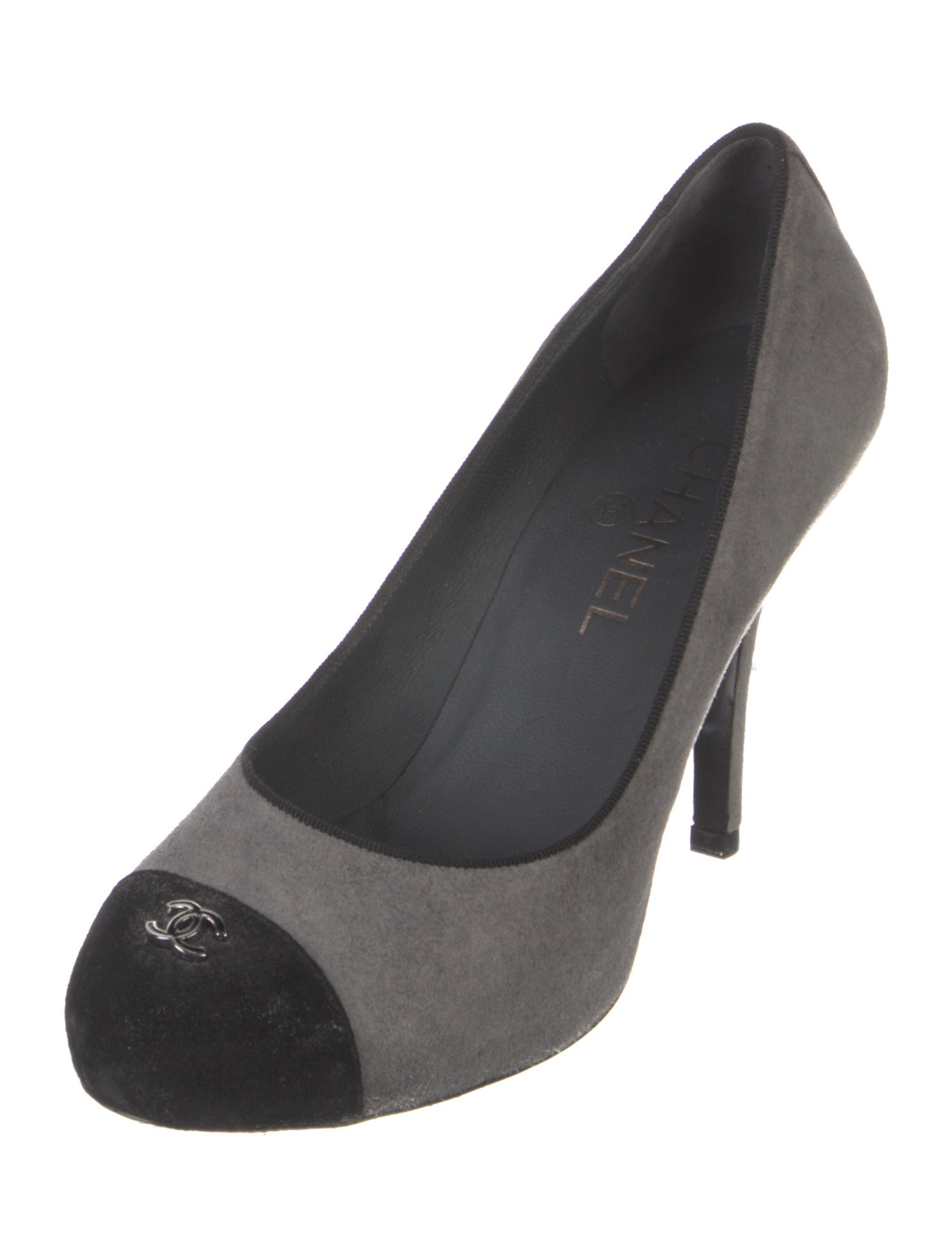 Chanel Interlocking CC Logo Suede Pumps