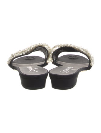 Chanel 2017 Interlocking CC Logo Flats