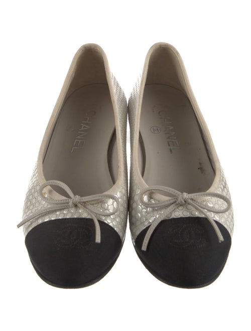 Chanel Interlocking CC Logo Suede Ballet Flats