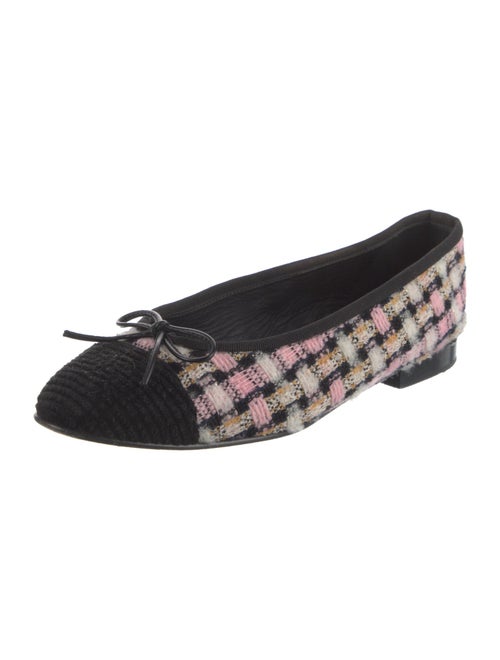 Chanel 2023 Interlocking CC Logo Ballet Flats