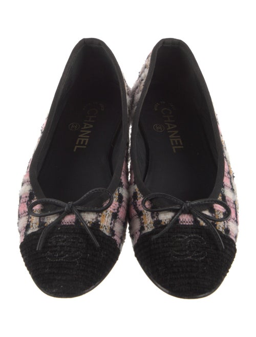 Chanel 2023 Interlocking CC Logo Ballet Flats