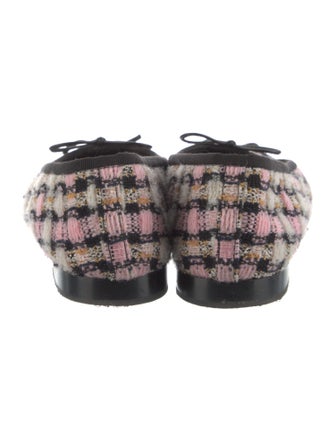 Chanel 2023 Interlocking CC Logo Ballet Flats