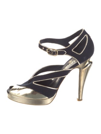 Chanel Interlocking CC Logo Canvas D'Orsay Pumps