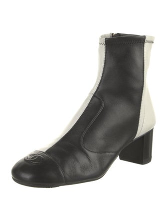 Chanel 2020 Interlocking CC Logo Boots