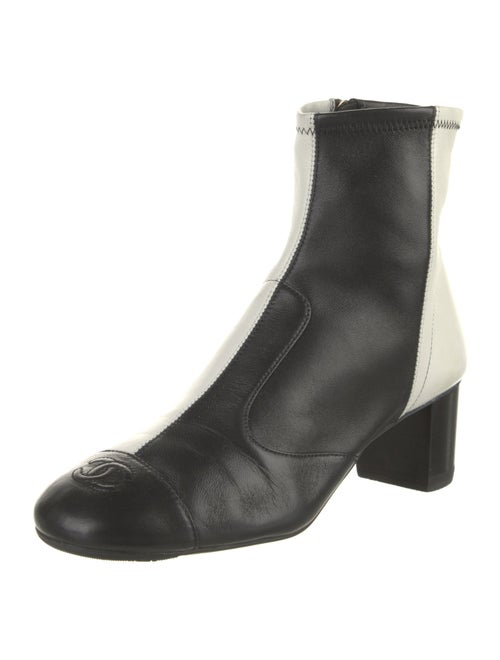 Chanel 2020 Interlocking CC Logo Boots