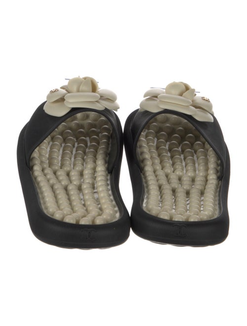 Chanel 2018 Interlocking CC Logo Slides