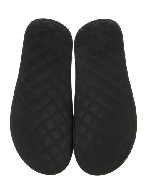Chanel 2018 Interlocking CC Logo Slides