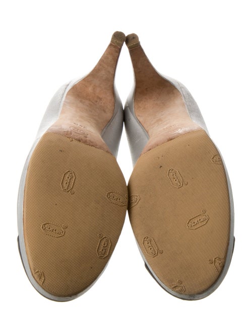 Chanel 2015 Interlocking CC Logo Pumps