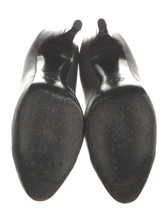 Chanel 2013 Interlocking CC Logo T-Strap Pumps