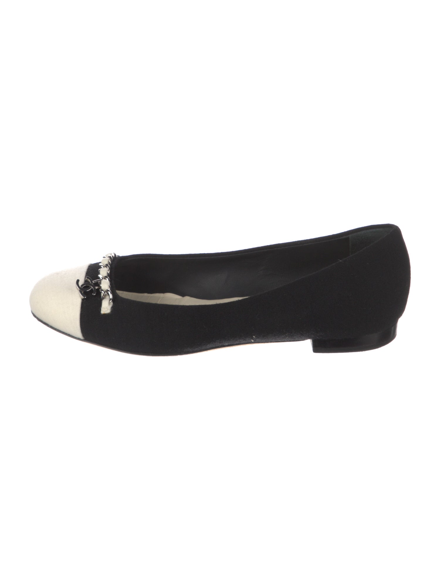 Chanel Interlocking CC Logo Patent Leather Slingback Pumps