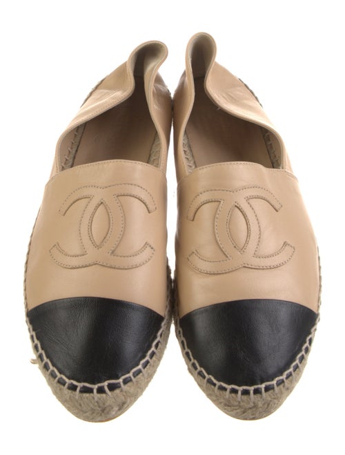 Chanel Interlocking CC Logo Leather Espadrilles