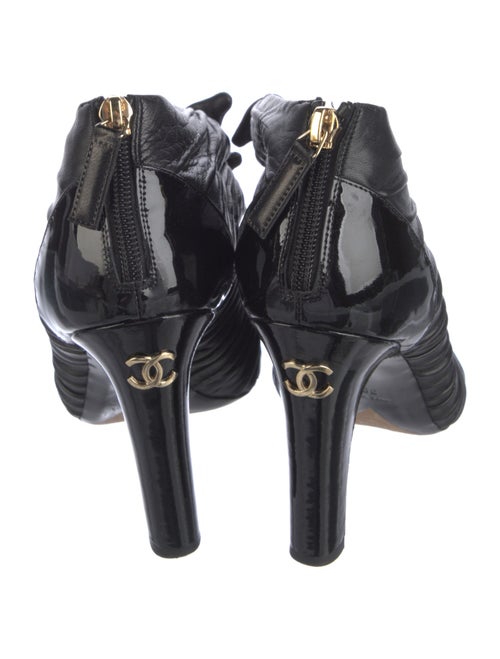 Chanel 2018 Interlocking CC Logo Lace-Up Boots