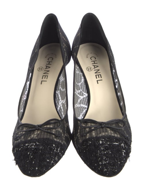 Chanel Interlocking CC Logo Mesh Pumps