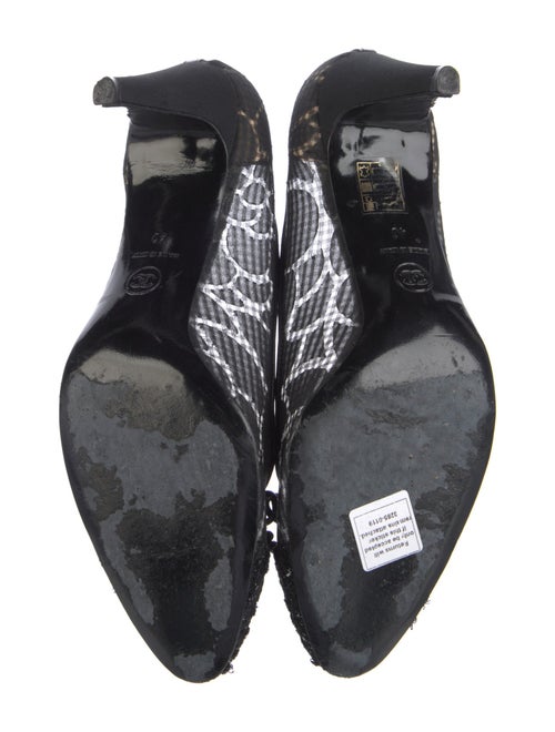 Chanel Interlocking CC Logo Mesh Pumps